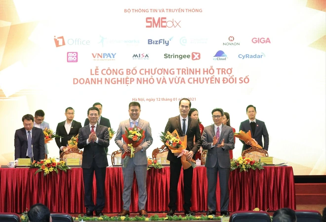 Bộ Th&ocirc;ng tin Truyền th&ocirc;ng lựa chọn Bizfly v&agrave;o danh s&aacute;ch c&aacute;c nền tảng chuyển đổi số xuất sắc Make in Vietnam - Ảnh 2.