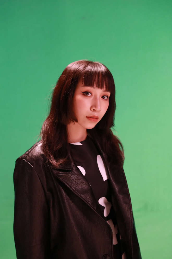 Chưa từng c&oacute;: Mỹ Linh, H&agrave; Trần, Uy&ecirc;n Linh v&agrave; gần 30 nghệ sĩ sẽ quy tụ trong MV đặc biệt ra mắt đ&uacute;ng 30 Tết! - Ảnh 3.