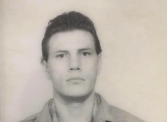 Tử t&ugrave; đất Mỹ: Bị ti&ecirc;m thuốc độc nhưng m&atilde;i kh&ocirc;ng chịu chết! - Ảnh 1.