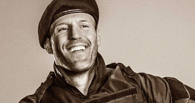 Những diễn vi&ecirc;n đ&atilde; từng chết hụt tr&ecirc;n phim trường - Ảnh 4.