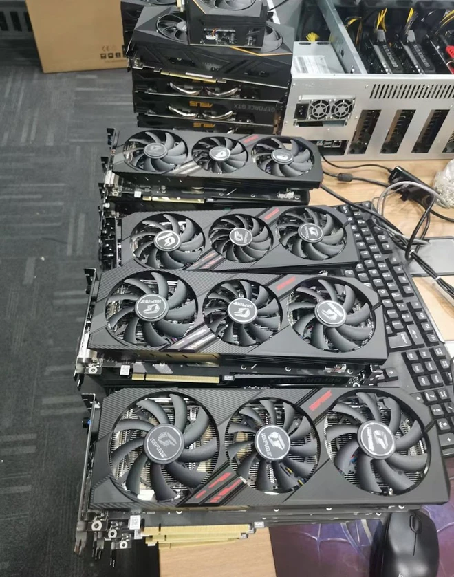Thợ đ&agrave;o tiền ảo Trung Quốc đang mở ng&agrave;y hội si&ecirc;u sale card đồ họa: RTX 3070 chỉ 400 USD, RTX 3060 chưa tới 300 USD - Ảnh 4.