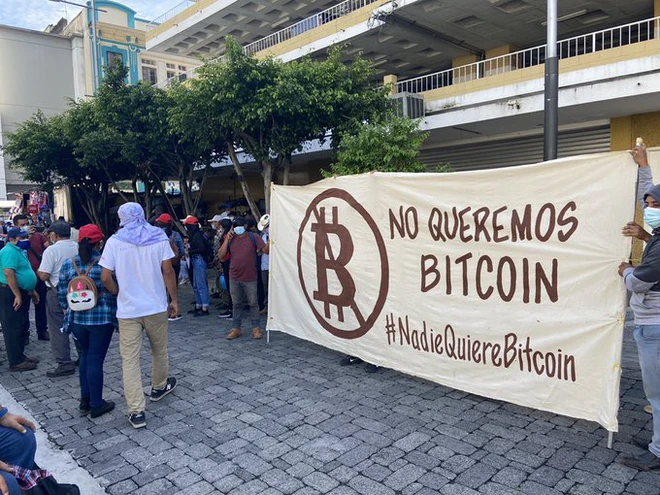 Trải nghiệm ng&agrave;y đầu ti&ecirc;n Bitcoin được hợp ph&aacute;p h&oacute;a ở El Salvador: Vạn sự khởi đầu nan! - Ảnh 5.