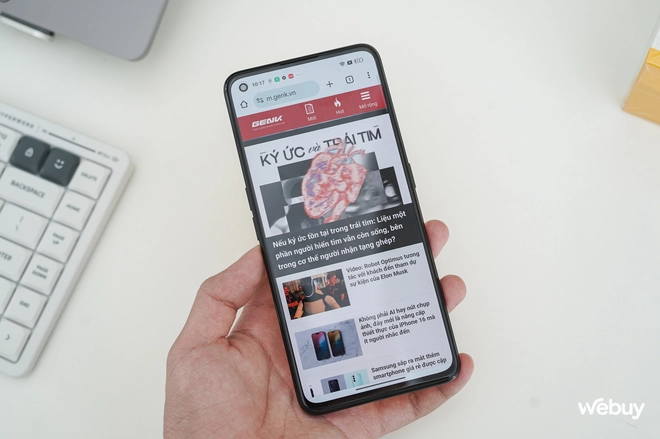 Điện thoại này giá 4,9 triệu có màn hình AMOLED 120Hz, chip "đầu 8" chơi game cực ngon, pin 5.000mAh kèm sạc nhanh 80W- Ảnh 16. Điện thoại này giá 4,9 triệu có màn hình AMOLED 120Hz, chip "đầu 8" chơi game cực ngon, pin 5.000mAh kèm sạc nhanh 80W- Ảnh 16.