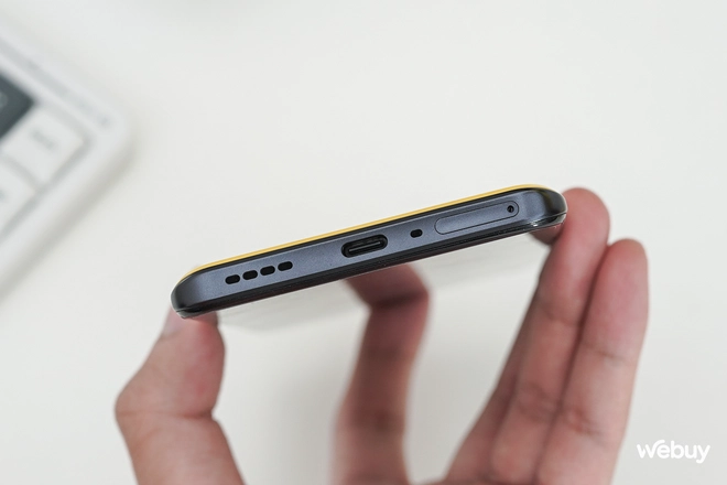 Điện thoại này giá 4,9 triệu có màn hình AMOLED 120Hz, chip "đầu 8" chơi game cực ngon, pin 5.000mAh kèm sạc nhanh 80W- Ảnh 9. Điện thoại này giá 4,9 triệu có màn hình AMOLED 120Hz, chip "đầu 8" chơi game cực ngon, pin 5.000mAh kèm sạc nhanh 80W- Ảnh 9.