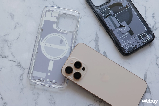 Loạt ốp lưng cao cấp dành cho iPhone 16 đáng mua: Thương hiệu nổi tiếng, thiết kế đẹp, cực bền bỉ mà giá lại rẻ hơn hàng "chính chủ" Apple- Ảnh 5. Loạt ốp lưng cao cấp dành cho iPhone 16 đáng mua: Thương hiệu nổi tiếng, thiết kế đẹp, cực bền bỉ mà giá lại rẻ hơn hàng "chính chủ" Apple- Ảnh 5.