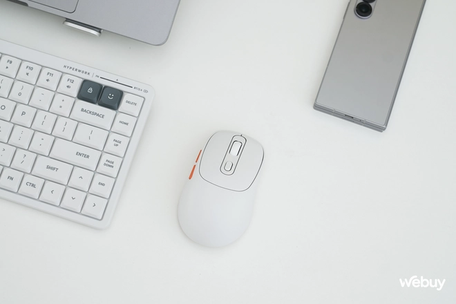 Cuối tháng săn sale chuột không dây giá rẻ mà chất lượng cực ngon: Giá chỉ từ hơn 300.000 đồng, nhiều chế độ ghép nối, pin dùng vài tháng tới vài năm- Ảnh 4. Cuối tháng săn sale chuột không dây giá rẻ mà chất lượng cực ngon: Giá chỉ từ hơn 300.000 đồng, nhiều chế độ ghép nối, pin dùng vài tháng tới vài năm- Ảnh 4.