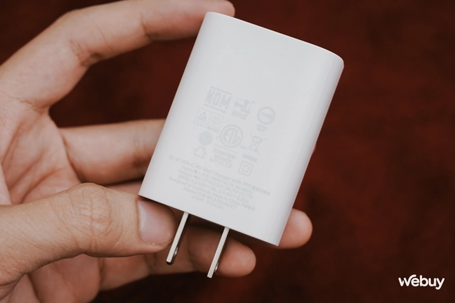 Đừng mua sạc nhanh trôi nổi, không rõ nguồn gốc, đây là củ sạc iPhone công suất 25W siêu gọn nhẹ, tới từ thương hiệu Mỹ uy tín, giá chỉ hơn 200.000 đồng- Ảnh 7. Đừng mua sạc nhanh trôi nổi, không rõ nguồn gốc, đây là củ sạc iPhone công suất 25W siêu gọn nhẹ, tới từ thương hiệu Mỹ uy tín, giá chỉ hơn 200.000 đồng- Ảnh 7.