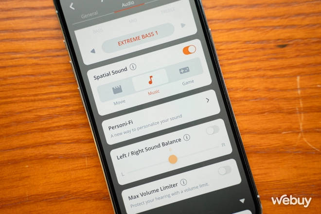 Đây là bộ đôi tai nghe không dây phổ thông mới của JBL: Gọn nhẹ dễ đeo, chống ồn đủ dùng, chống văng nước, giá chỉ từ 1.39 triệu- Ảnh 12. Đây là bộ đôi tai nghe không dây phổ thông mới của JBL: Gọn nhẹ dễ đeo, chống ồn đủ dùng, chống văng nước, giá chỉ từ 1.39 triệu- Ảnh 12.