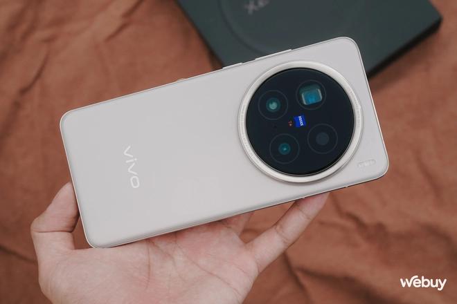 Hóa ra đây là cách chụp ảnh tuyết ở Việt Nam đang "hot trend" gần đây: Tất cả là nhờ chiếc máy độc đáo này- Ảnh 50. Hóa ra đây là cách chụp ảnh tuyết ở Việt Nam đang "hot trend" gần đây: Tất cả là nhờ chiếc máy độc đáo này- Ảnh 50.