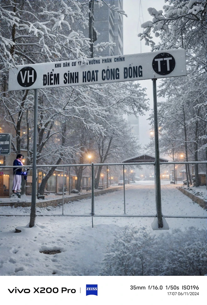 Trên tay điện thoại khiến Việt Nam có tuyết rơi- Ảnh 38. Trên tay điện thoại khiến Việt Nam có tuyết rơi- Ảnh 38.