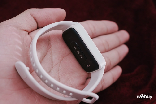 Đây là hai vòng đeo tay thông minh mới của Xiaomi: Giá chỉ từ 500.000 đồng, thiết kế hiện đại, màn hình 60Hz siêu mượt, pin 3 tuần, có GPS tích hợp- Ảnh 31. Đây là hai vòng đeo tay thông minh mới của Xiaomi: Giá chỉ từ 500.000 đồng, thiết kế hiện đại, màn hình 60Hz siêu mượt, pin 3 tuần, có GPS tích hợp- Ảnh 31.