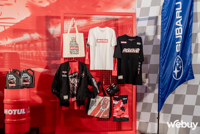 Motul ra mắt loạt sản phẩm mới: Người chạy xe SUV, bán tải giờ đây đã có cả dầu nhớt chuyên biệt- Ảnh 3. Motul ra mắt loạt sản phẩm mới: Người chạy xe SUV, bán tải giờ đây đã có cả dầu nhớt chuyên biệt- Ảnh 3.