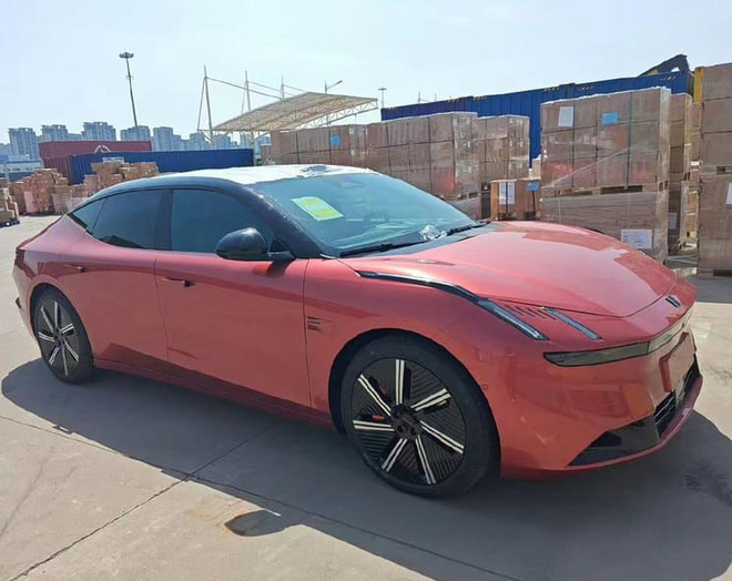 Lynk & Co hé lộ mẫu sedan điện Zero sắp ra mắt, có thể về Việt Nam vào cuối năm nay với mức giá từ 700 triệu đồng!- Ảnh 4. Lynk & Co hé lộ mẫu sedan điện Zero sắp ra mắt, có thể về Việt Nam vào cuối năm nay với mức giá từ 700 triệu đồng!- Ảnh 4.