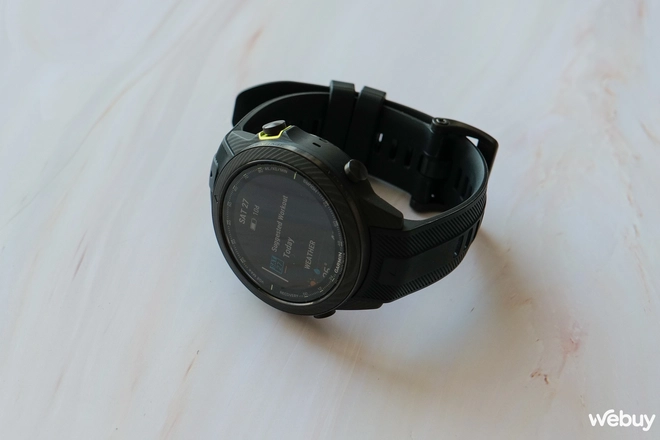 Trên tay Garmin MARQ Athlete (Gen 2) Carbon Edition: Đẹp sang, đeo thoải mái, thêm tính năng mà Apple, Samsung cũng nên học hỏi ngay- Ảnh 11. Trên tay Garmin MARQ Athlete (Gen 2) Carbon Edition: Đẹp sang, đeo thoải mái, thêm tính năng mà Apple, Samsung cũng nên học hỏi ngay- Ảnh 11.