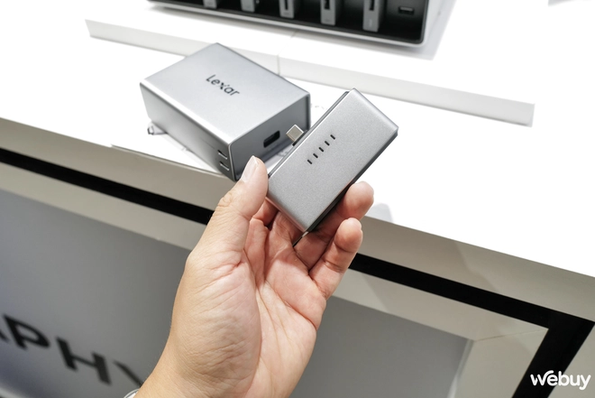 Thiết bị nằm gọn trong lòng bàn tay này lại là giải pháp cực kỳ hợp lý cho dân content creator nhà Táo- Ảnh 12. Thiết bị nằm gọn trong lòng bàn tay này lại là giải pháp cực kỳ hợp lý cho dân content creator nhà Táo- Ảnh 12.