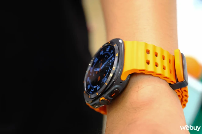 Trên tay Galaxy Watch7 và Watch Ultra: Thiết kế mới, thêm tính năng AI, phát hiện chứng ngưng thở khi ngủ, giá từ 7.99 và 16.99 triệu- Ảnh 8. Trên tay Galaxy Watch7 và Watch Ultra: Thiết kế mới, thêm tính năng AI, phát hiện chứng ngưng thở khi ngủ, giá từ 7.99 và 16.99 triệu- Ảnh 8.