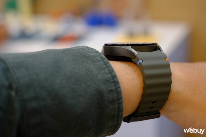 Trên tay Galaxy Watch7 và Watch Ultra: Thiết kế mới, thêm tính năng AI, phát hiện chứng ngưng thở khi ngủ, giá từ 7.99 và 16.99 triệu- Ảnh 23. Trên tay Galaxy Watch7 và Watch Ultra: Thiết kế mới, thêm tính năng AI, phát hiện chứng ngưng thở khi ngủ, giá từ 7.99 và 16.99 triệu- Ảnh 23.