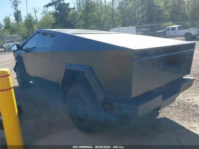 Mua Tesla Cybertruck đã qua sử dụng: Nguy cơ tiềm ẩn hay cơ hội hời?- Ảnh 16. Mua Tesla Cybertruck đã qua sử dụng: Nguy cơ tiềm ẩn hay cơ hội hời?- Ảnh 16.