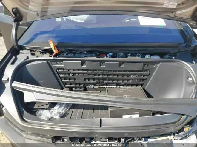 Mua Tesla Cybertruck đã qua sử dụng: Nguy cơ tiềm ẩn hay cơ hội hời?- Ảnh 12. Mua Tesla Cybertruck đã qua sử dụng: Nguy cơ tiềm ẩn hay cơ hội hời?- Ảnh 12.