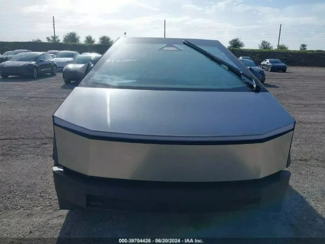 Mua Tesla Cybertruck đã qua sử dụng: Nguy cơ tiềm ẩn hay cơ hội hời?- Ảnh 2. Mua Tesla Cybertruck đã qua sử dụng: Nguy cơ tiềm ẩn hay cơ hội hời?- Ảnh 2.