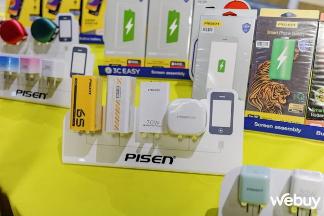 Ra mắt trạm sạc đa năng Aurora GaNUltra: Cấp điện cho mọi đồ chơi công nghệ, công suất đến 140W- Ảnh 17. Ra mắt trạm sạc đa năng Aurora GaNUltra: Cấp điện cho mọi đồ chơi công nghệ, công suất đến 140W- Ảnh 17.