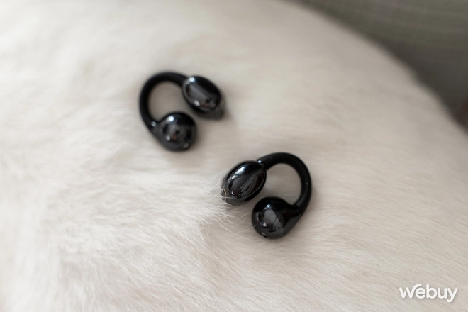 Mẫu tai nghe thiết kế kì dị đang bán chạy, công năng trái ngược loại chống ồn chủ động, giá khoảng 350.000đ- Ảnh 14. Mẫu tai nghe thiết kế kì dị đang bán chạy, công năng trái ngược loại chống ồn chủ động, giá khoảng 350.000đ- Ảnh 14.