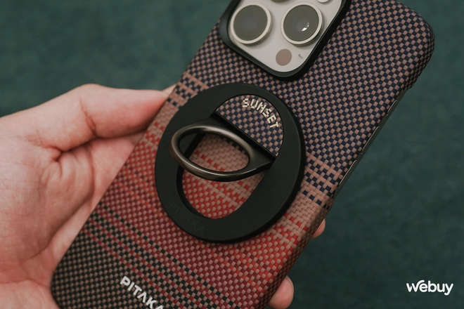 Bộ đôi ốp lưng siêu mỏng nhẹ, siêu bền cho iPhone 15 Pro Max: Thiết kế thanh lịch, MagSafe cực mạnh- Ảnh 16. Bộ đôi ốp lưng siêu mỏng nhẹ, siêu bền cho iPhone 15 Pro Max: Thiết kế thanh lịch, MagSafe cực mạnh- Ảnh 16.