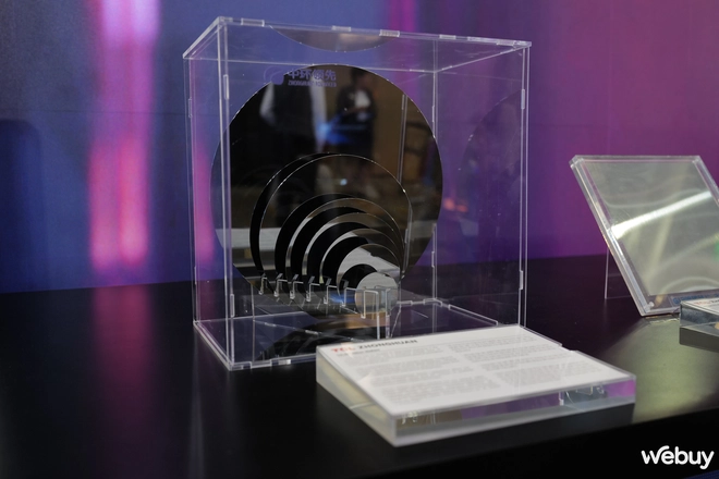 TCL kỷ niệm 25 năm toàn cầu hoá, khẳng định cam kết phát triển bền vững đồng hành cùng Việt Nam- Ảnh 6. TCL kỷ niệm 25 năm toàn cầu hoá, khẳng định cam kết phát triển bền vững đồng hành cùng Việt Nam- Ảnh 6.