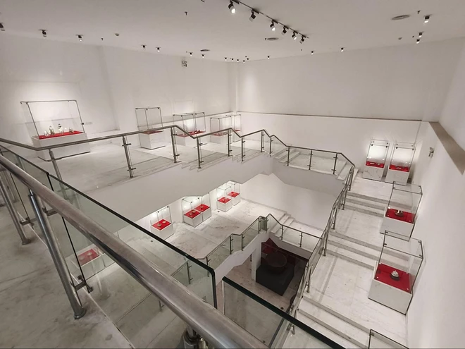 Đánh giá OPPO Reno12 Series: AI sẽ là thứ giúp bạn gắn bó với "dòng chảy bạc"- Ảnh 32. Đánh giá OPPO Reno12 Series: AI sẽ là thứ giúp bạn gắn bó với "dòng chảy bạc"- Ảnh 32.