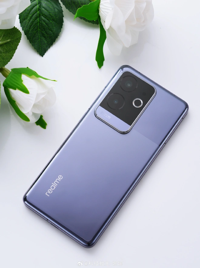 Đỉnh như các hãng Trung Quốc: Mang con chip Snapdragon 8 Gen 3 lên smartphone giá dưới 10 triệu đồng- Ảnh 16. Đỉnh như các hãng Trung Quốc: Mang con chip Snapdragon 8 Gen 3 lên smartphone giá dưới 10 triệu đồng- Ảnh 16.