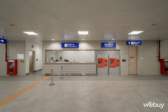 Cuối tuần đi metro Nhổn - Ga Hà Nội: Lướt nhanh, điều hòa mát, vẫn đang miễn phí vé- Ảnh 9. Cuối tuần đi metro Nhổn - Ga Hà Nội: Lướt nhanh, điều hòa mát, vẫn đang miễn phí vé- Ảnh 9.