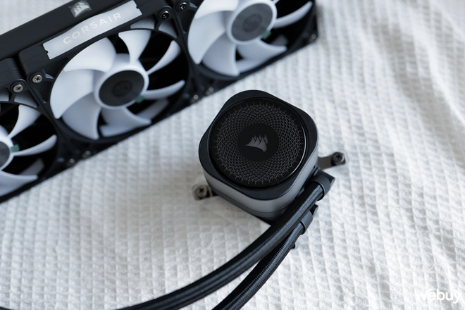 Đánh giá Corsair AIO iCUE LINK TITAN 360 RX RGB: Tản nhiệt khủng chuyên trị những chiếc CPU "nóng bỏng"- Ảnh 4. Đánh giá Corsair AIO iCUE LINK TITAN 360 RX RGB: Tản nhiệt khủng chuyên trị những chiếc CPU "nóng bỏng"- Ảnh 4.