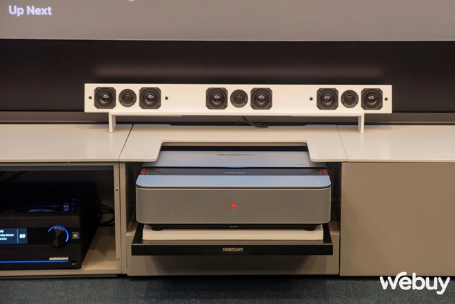 Đây là phòng chiếu phim chuyên nghiệp nhưng không phải ai cũng trang bị được vì có giá lên đến 10 tỷ đồng- Ảnh 47. Đây là phòng chiếu phim chuyên nghiệp nhưng không phải ai cũng trang bị được vì có giá lên đến 10 tỷ đồng- Ảnh 47.