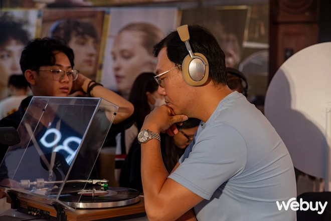 Đây là phòng chiếu phim chuyên nghiệp nhưng không phải ai cũng trang bị được vì có giá lên đến 10 tỷ đồng- Ảnh 30. Đây là phòng chiếu phim chuyên nghiệp nhưng không phải ai cũng trang bị được vì có giá lên đến 10 tỷ đồng- Ảnh 30.