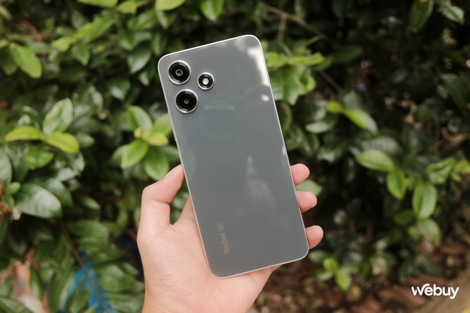 Smartphone này của Xiaomi giá chỉ 2,9 triệu đồng: Mặt lưng kính, camera 50MP, pin 5.000mAh, có cả 5G- Ảnh 3. Smartphone này của Xiaomi giá chỉ 2,9 triệu đồng: Mặt lưng kính, camera 50MP, pin 5.000mAh, có cả 5G- Ảnh 3.