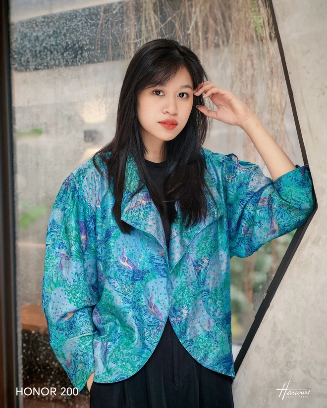 Hành trình tìm kiếm bức ảnh chân dung trị giá 2.000 EUR với Honor 200 5G, có dễ như lời đồn?- Ảnh 9. Hành trình tìm kiếm bức ảnh chân dung trị giá 2.000 EUR với Honor 200 5G, có dễ như lời đồn?- Ảnh 9.