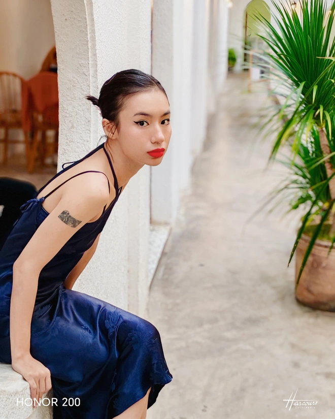 Hành trình tìm kiếm bức ảnh chân dung trị giá 2.000 EUR với Honor 200 5G, có dễ như lời đồn?- Ảnh 29. Hành trình tìm kiếm bức ảnh chân dung trị giá 2.000 EUR với Honor 200 5G, có dễ như lời đồn?- Ảnh 29.