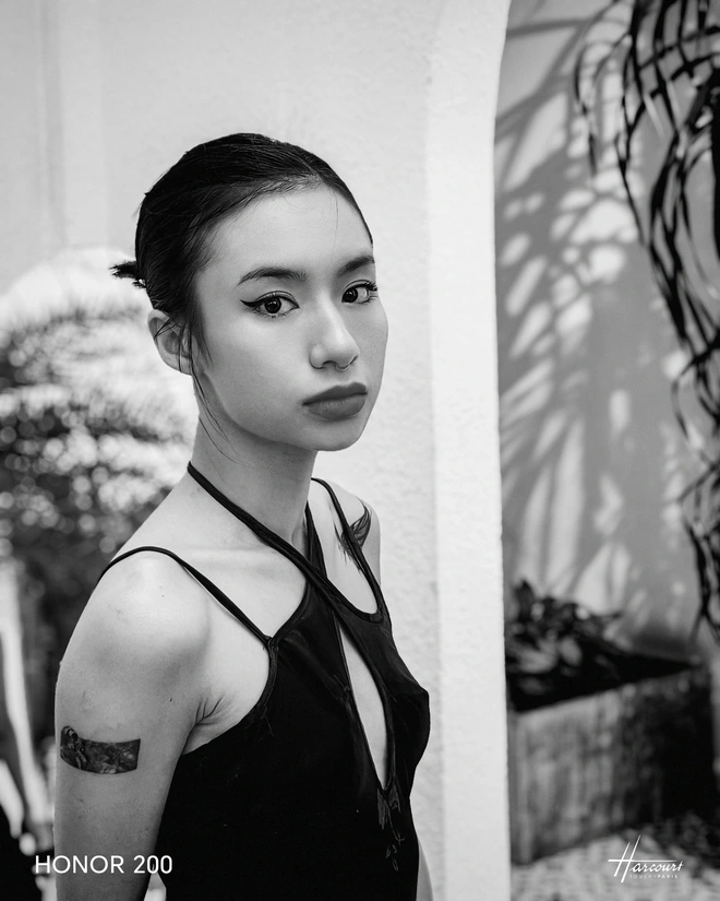 Hành trình tìm kiếm bức ảnh chân dung trị giá 2.000 EUR với Honor 200 5G, có dễ như lời đồn?- Ảnh 36. Hành trình tìm kiếm bức ảnh chân dung trị giá 2.000 EUR với Honor 200 5G, có dễ như lời đồn?- Ảnh 36.