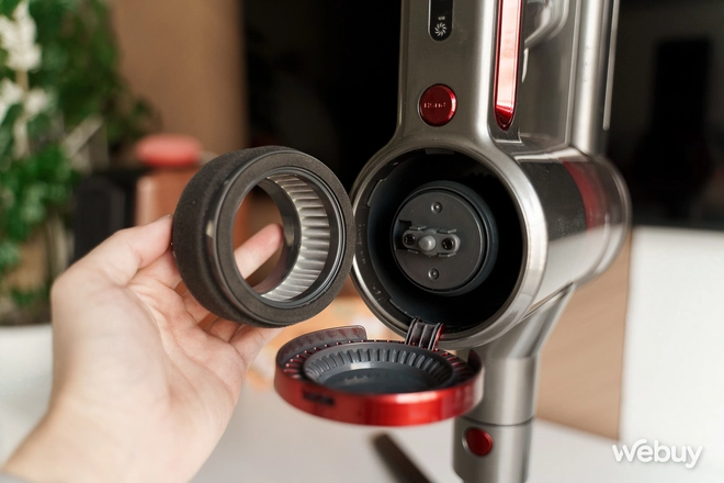 Trải nghiệm 3 máy hút bụi cầm tay không dây bán chạy nhất của UNIQ: Hút mạnh, pin bền, giá từ 1.7 triệu, loại xịn nhất vừa hút vừa lau- Ảnh 15. Trải nghiệm 3 máy hút bụi cầm tay không dây bán chạy nhất của UNIQ: Hút mạnh, pin bền, giá từ 1.7 triệu, loại xịn nhất vừa hút vừa lau- Ảnh 15.