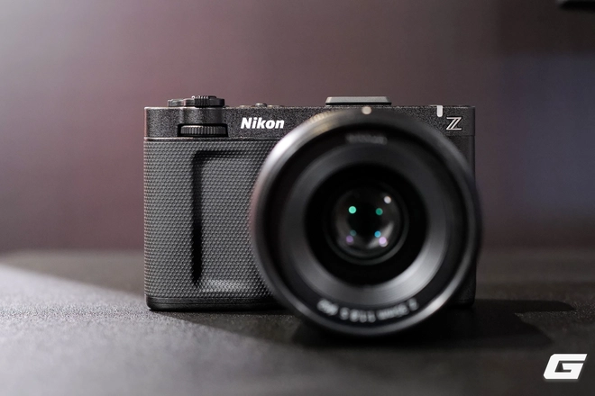 Nikon ZR chính thức ra mắt tại Việt Nam: Cinema Camera full-frame đầu tiên của Nikon sau khi thâu tóm RED, giá 61,99 triệu đồng- Ảnh 3. Nikon ZR chính thức ra mắt tại Việt Nam: Cinema Camera full-frame đầu tiên của Nikon sau khi thâu tóm RED, giá 61,99 triệu đồng- Ảnh 3.