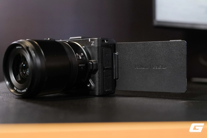 Nikon ZR chính thức ra mắt tại Việt Nam: Cinema Camera full-frame đầu tiên của Nikon sau khi thâu tóm RED, giá 61,99 triệu đồng- Ảnh 7. Nikon ZR chính thức ra mắt tại Việt Nam: Cinema Camera full-frame đầu tiên của Nikon sau khi thâu tóm RED, giá 61,99 triệu đồng- Ảnh 7.