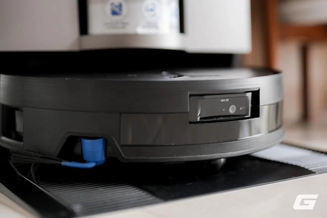 Review Ecovacs Deebot X11 OmniCyclone: Robot hút bụi, lau nhà “đỉnh chóp” cho người lương 50 triệu- Ảnh 6. Review Ecovacs Deebot X11 OmniCyclone: Robot hút bụi, lau nhà “đỉnh chóp” cho người lương 50 triệu- Ảnh 6.