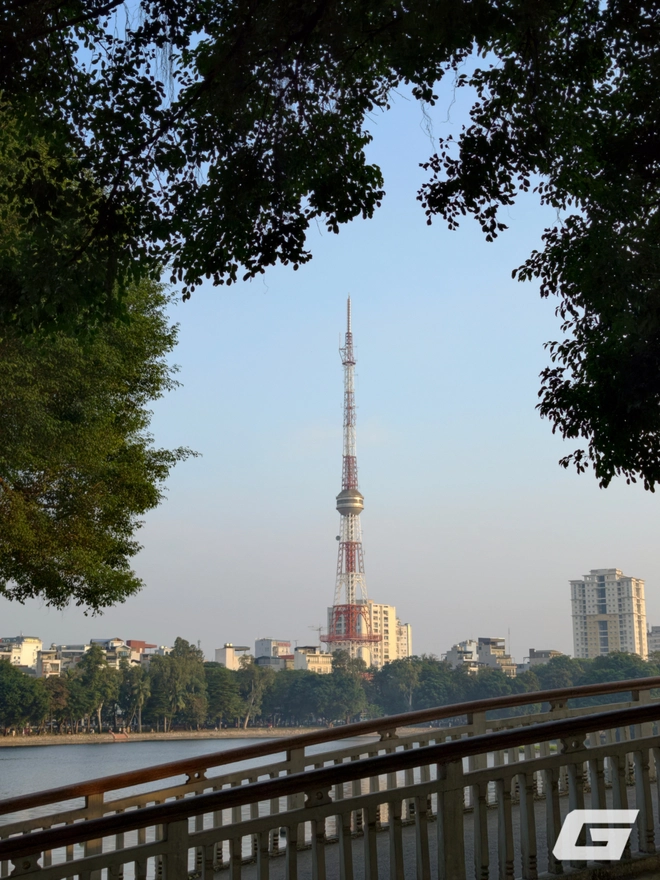 1 tuần chụp ảnh với vivo X300 Pro và kit zoom 10x: Nói "đẹp nhất thế giới" là không ngoa - Ảnh 3.