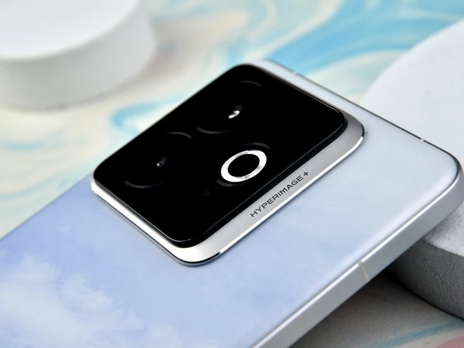 Lộ diện smartphone chip Snapdragon 8 Elite rẻ nhất: Thiết kế lấy cảm hứng từ sao Hải Vương, màn hình cong 4 cạnh, pin 6.500mAh, giá dưới 12 triệu đồng?- Ảnh 14. Lộ diện smartphone chip Snapdragon 8 Elite rẻ nhất: Thiết kế lấy cảm hứng từ sao Hải Vương, màn hình cong 4 cạnh, pin 6.500mAh, giá dưới 12 triệu đồng?- Ảnh 14.