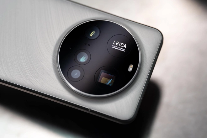 Cận cảnh Xiaomi 15 Ultra: Không phải điện thoại, đây là "máy ảnh" chạy Android!- Ảnh 28. Cận cảnh Xiaomi 15 Ultra: Không phải điện thoại, đây là "máy ảnh" chạy Android!- Ảnh 28.