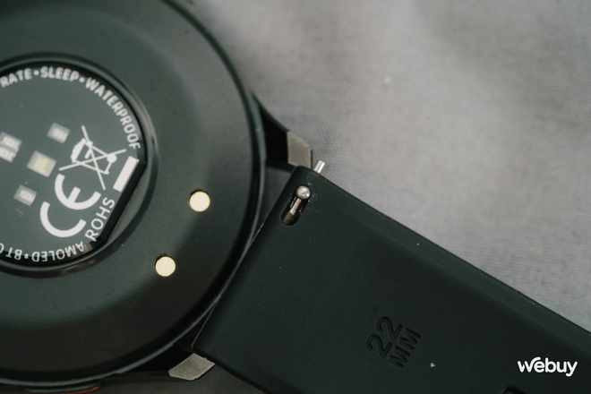 Smartwatch thương hiệu Việt giá chưa tới một triệu đồng: Thiết kế cao cấp, màn hình sáng đẹp, có gọi điện Zalo/Messenger, pin 5 ngày- Ảnh 11. Smartwatch thương hiệu Việt giá chưa tới một triệu đồng: Thiết kế cao cấp, màn hình sáng đẹp, có gọi điện Zalo/Messenger, pin 5 ngày- Ảnh 11.