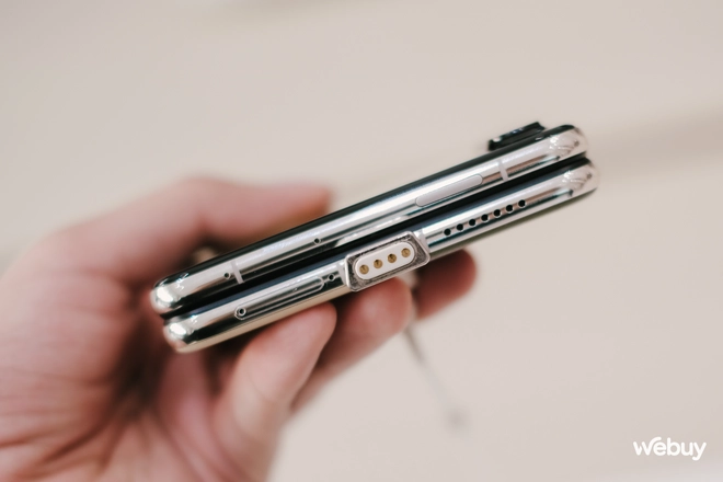 Trên tay smartphone gập độc dị nhất thế giới chỉ Huawei làm được: Thiết kế như máy đọc sách, chụp ảnh cực đẹp, giá như được mang về bán chính hãng!- Ảnh 12. Trên tay smartphone gập độc dị nhất thế giới chỉ Huawei làm được: Thiết kế như máy đọc sách, chụp ảnh cực đẹp, giá như được mang về bán chính hãng!- Ảnh 12.