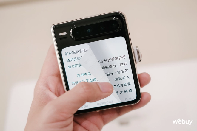 Trên tay smartphone gập độc dị nhất thế giới chỉ Huawei làm được: Thiết kế như máy đọc sách, chụp ảnh cực đẹp, giá như được mang về bán chính hãng!- Ảnh 17. Trên tay smartphone gập độc dị nhất thế giới chỉ Huawei làm được: Thiết kế như máy đọc sách, chụp ảnh cực đẹp, giá như được mang về bán chính hãng!- Ảnh 17.