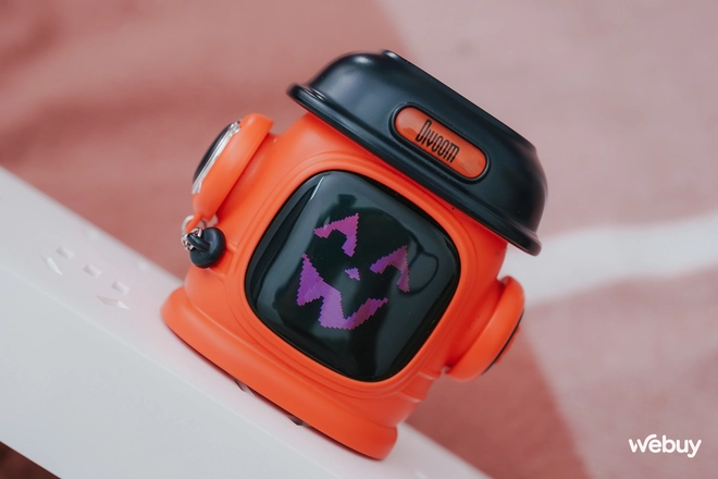 Củ sạc giờ phát triển tới mức này luôn: Thiết kế độc lạ, có cả màn hình màu, kết nối Bluetooth, thậm chí chơi được cả game- Ảnh 8. Củ sạc giờ phát triển tới mức này luôn: Thiết kế độc lạ, có cả màn hình màu, kết nối Bluetooth, thậm chí chơi được cả game- Ảnh 8.