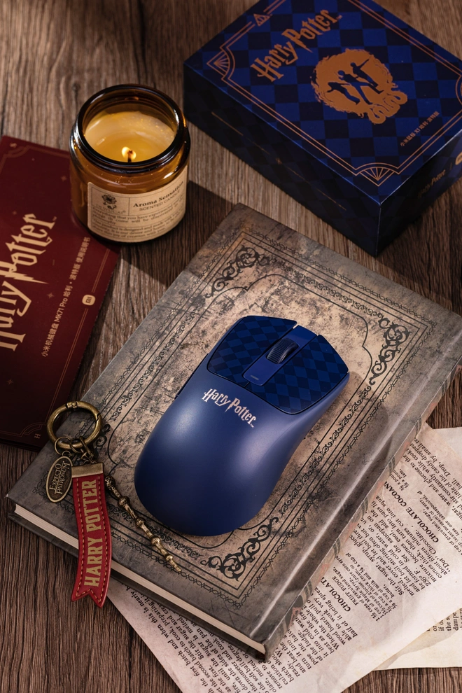 Xiaomi lại có điện thoại mới cho Potterheads: Thiết kế đậm chất Hogwarts, phụ kiện Harry Potter không thiếu món nào, có cả AI "Nón Phân Loại" cực xịn, giá chưa tới 8 triệu đồng- Ảnh 22. Xiaomi lại có điện thoại mới cho Potterheads: Thiết kế đậm chất Hogwarts, phụ kiện Harry Potter không thiếu món nào, có cả AI "Nón Phân Loại" cực xịn, giá chưa tới 8 triệu đồng- Ảnh 22.